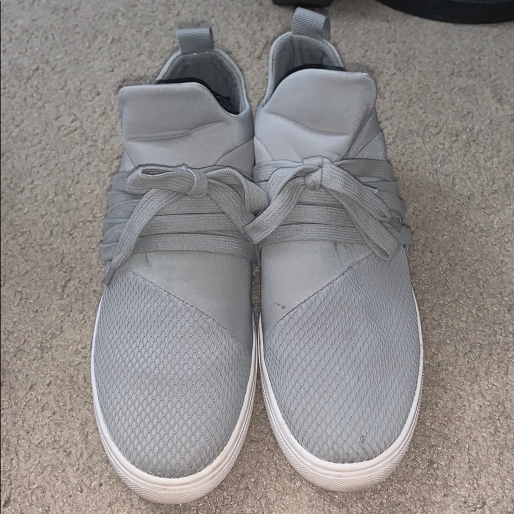 steve madden casual sneakers